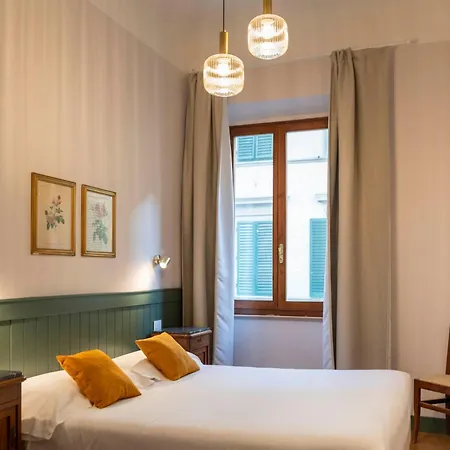 Zanobi 45 3* Florence