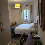 Zanobi 45 4* Florence
